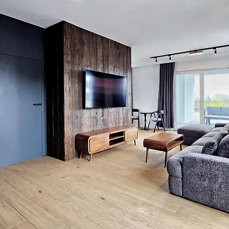 Apartment Wakacyjny Baltic Waves - Taras 180 M2 Miedzyzdroje