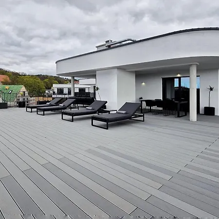 Wakacyjny Baltic Waves - Taras 180 M2 * ミエンジズドロイェ