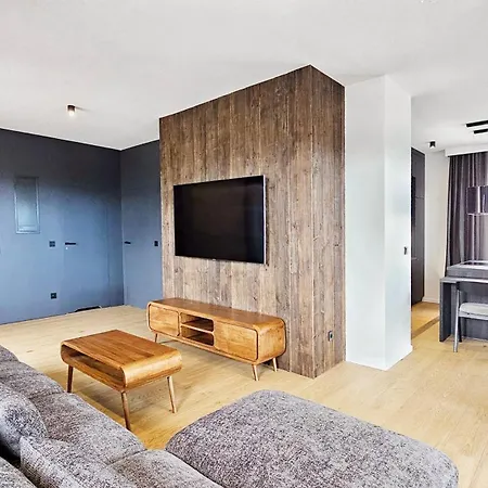 Wakacyjny Baltic Waves - Taras 180 M2 Apartment