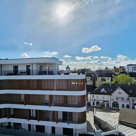 Apartment Wakacyjny Baltic Waves - Taras 180 M2 *