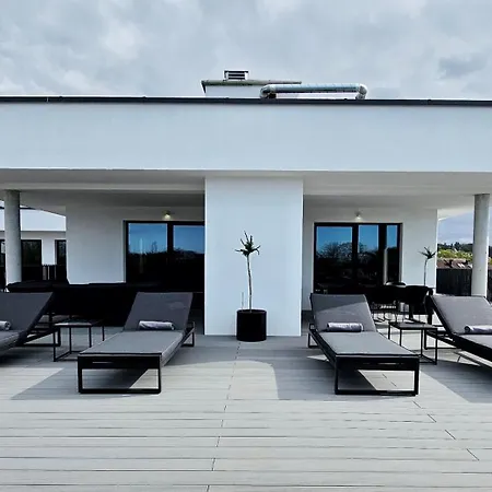 Wakacyjny Baltic Waves - Taras 180 M2 * Miedzyzdroje