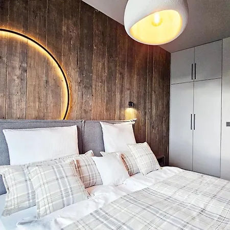 Wakacyjny Baltic Waves - Taras 180 M2 *